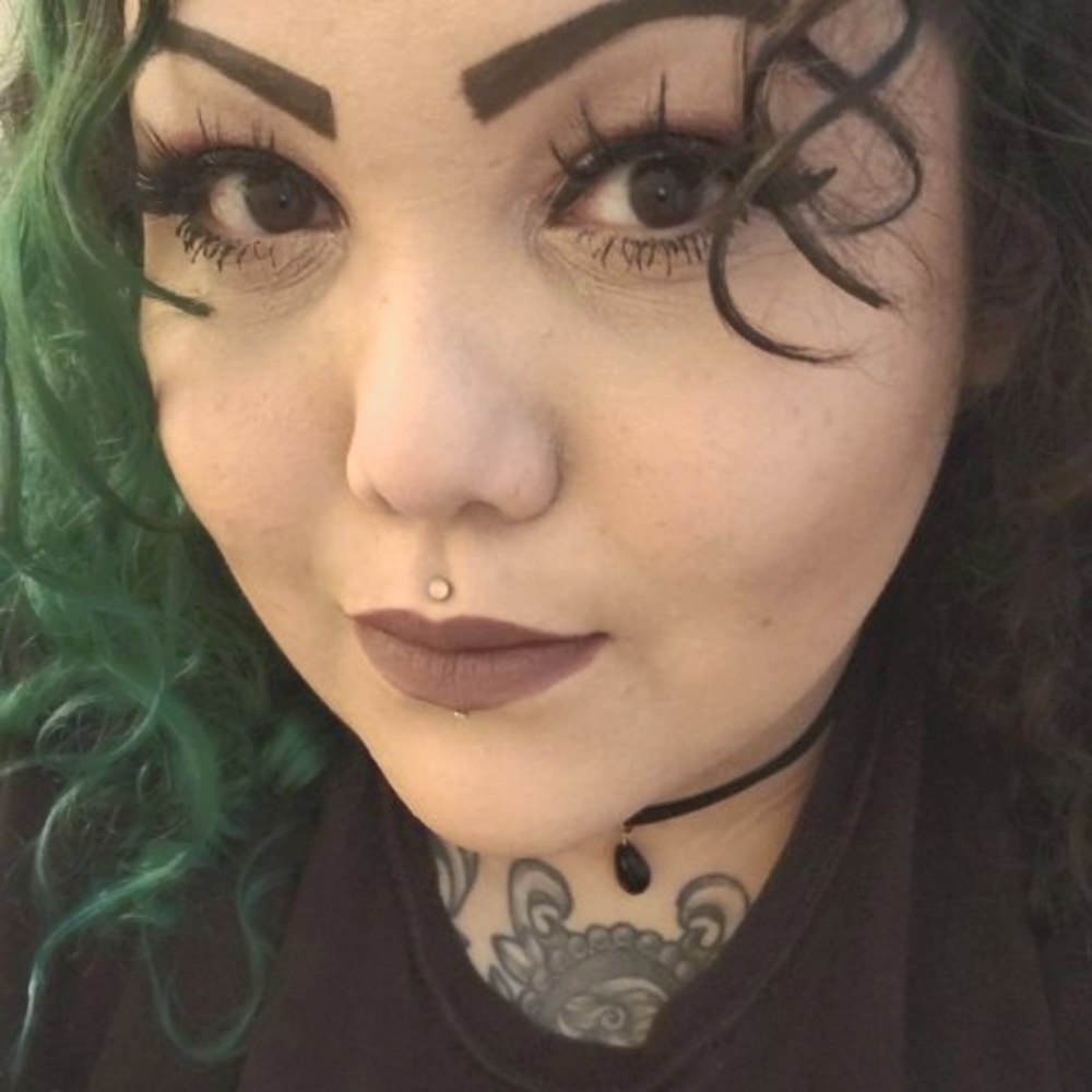 Meet your Posher, Melissa